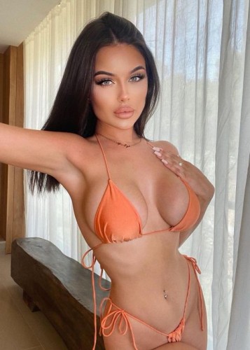 Лейла, Г. Зеленоград